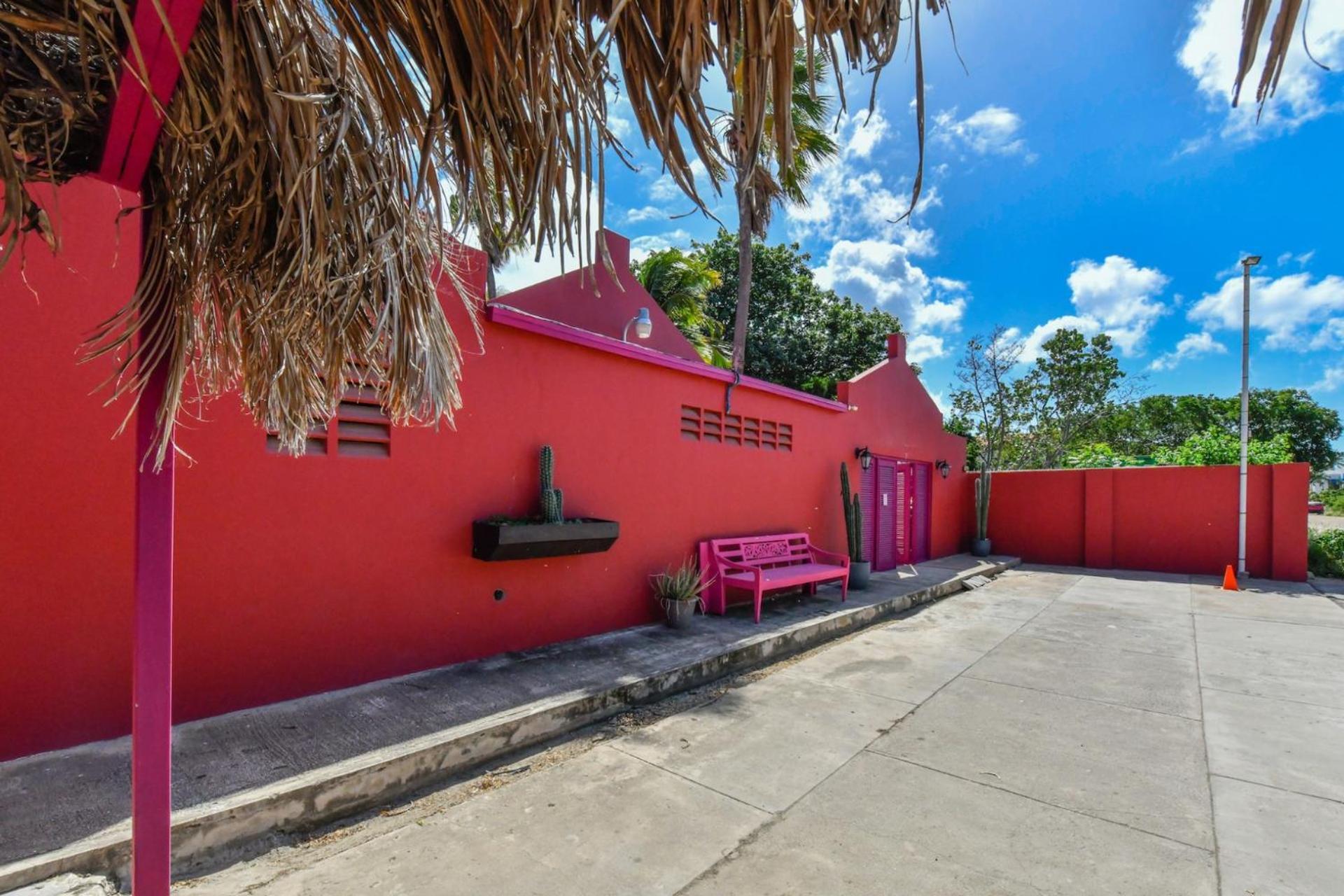 Cadushi Apartments Oranjestad Exterior foto